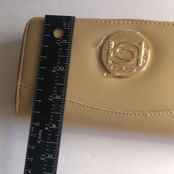 BEBE Melendy Zip Around Wallet Beige - Picture 7 of 7